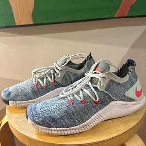 NIKE Flyknit Running Shoes (7 Blue/Grey/Blood Orange)